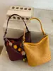 Bolso cubo muy elegante y moderno con un ambiente relajado, gran capacidad, diseño de nicho, adecuado para ir al trabajo, bolso simple de hombro o para llevar debajo del brazo