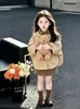 Gabardina corta de color caqui para niña, otoño, cuadros, cuello de solapa, de un solo botón, corte holgado, chaqueta casual estilo coreano