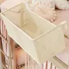 Estante de almacenamiento de cesta colgante para mesita de noche de dormitorio, un organizador práctico para aperitivos y artículos varios, una cesta colgante de pared para mesitas de noche de estudiantes