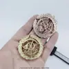 Desarrollo de Broches Extranjeros, Insignias para Sombreros Personalizadas de Oriente Medio, Insignias para Sombreros de Países Extranjeros, Plantas de Procesamiento que Suministran Insignias con Logotipo Cortado