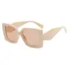 Gafas de sol cuadradas grandes de protección UV con perneras anchas, populares en línea, hacen que la cara se vea más pequeña, con un aspecto de alta gama, protección UV, adecuadas para conducir, andar en bicicleta y vacacionar