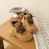Botas Martin para Niña Otoño e Invierno Nuevas Botas Infantiles Suela Suave Antideslizantes Botines Botas de Piel para Niño Estilo Británico Versátil Botas Amarillas Grandes