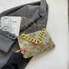 Bolso retro de mujer con diseño de axila, nuevo bolso de hombro sencillo de estilo occidental, bolso de mensajero cuadrado pequeño de moda simple, otoño 2023