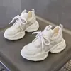 Zapatos de Mujer de Cuero Genuino para Aumentar la Altura, Versátiles, Suela Gruesa, Colección Primavera 2026, Zapatillas Casuales de Nicho, Zapatos de Plataforma para Mujer