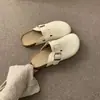 Chinelos Birkenstock com Biqueira Fechada Femininos 2026 Primavera Outono Retro Casual Temperamento Tendência Meio Chinelo com Biqueira Fechada Feminino Sapatos Casuais para Exterior