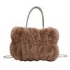 Bolso de mano de felpa de alta gama para mujer, bandolera de hombro con cadena de alta calidad, estilo socialité, para otoño e invierno, 2023