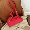 Bolso de axila retro de gamuza estilo coreano, de nicho, para mujer, perfecto para el trayecto de otoño, versátil, chic y elegante, de hombro o de mano