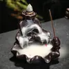 Nuevo quemador de incienso de reflujo creativo pequeño para el hogar interior adornos de humo que fluyen incienso sándalo aromaterapia Zen