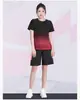 Conjunto de Ropa Deportiva para Mujer Camiseta de Manga Corta de Seda Helada Secado Rápido Ropa de Verano para Fitness Pantalones Cortos para Baloncesto Correr por la Mañana Conjunto de Entrenamiento