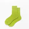 Calcetines para Mujer Primavera y Verano Algodón Color Sólido Calcetines Apilables ins Calcetines de Moda para Mujer Calcetines de Raya Japonesa Caña Media de Goma Alta