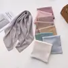 Nuevo modelo transfronterizo: Pañuelo de imitación seda 70*70 para mujer de Asia Central, pañuelo cuadrado jacquard de moda estilo coreano, bufanda de cuello versátil y elegante