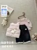 Colete leve de plumas para meninas, para usar como peça externa, coleção outono/inverno 2026, jaqueta acolchoada quente para meninas pequenas, 90% plumas de pato branco