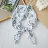Lenço Quadrado Pequeno de Algodão e Linho Fino Fresco Respirável Feminino Macio Artístico Decorativo Lenço Pequeno Lenço de Verão Feminino Lenço Pequeno Versátil