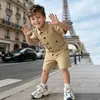 Conjunto de Trabajo de Algodón de Manga Corta para Niños en Verano, Atuendo de Dos Piezas Elegante y Moderno de Comercio Exterior para Niños, Transfronterizo