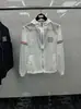 Directo de Fábrica TB Raya Reflectante Doble Manga Cremallera con Capucha Ropa de Protección Solar Chaqueta Casual Joker para Hombre y Mujer Abrigo