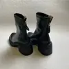Botines Chelsea negros estilo retro para mujer, nuevo modelo otoño e invierno 2026, para personas menudas, con tacones gruesos, suelas gruesas y diseño adelgazante que aumenta la altura
