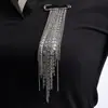 Joias de Moda Transfronteiriças Europeias e Americanas, Broche de Alta Qualidade com Múltiplos Pingentes, Acessório de Broche de Corrente de Metal de Luxo Leve, Broche Popular