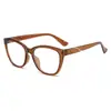 Chica Guapa Muestra Su Linda Cara Redonda, Gafas Cat-Eye Ultraligeras, Montura Negra para Mujeres Sin Maquillaje, Montura de Gafas Planas Retro Moderna Anti-Luz Azul para Hombres