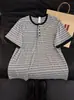 Camiseta de Manga Corta a Rayas Juvenil para Hombre, Moderna de Verano, Nueva, Casual, Versátil, Bloque de Color, Media Botonadura, Cuello Redondo