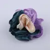 Estilo Coreano Venta al por Mayor Flor de Tela de Tres Colores con Borde Quemado de 6 cm Flor para Dar Forma Hecha a Mano DIY Accesorios para Ropa Flores para Zapatos Accesorios Flor Artificial