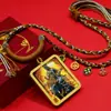Tibetano Clássico Exquisito Pintado à Mão Cor Dourada Thangka Zodíaco Oito Grandes Divindades Guardiãs Amuleto Colar GAU Caixa Pingente Iridescente