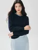 Colección de otoño 2026 estilo francés: suéter de cachemir para mujer con cuello redondo, adornado con pedrería en el cuello y con mangas largas