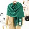 Cachecol com Toque de Lã e Cashmere Outono e Inverno Cachecol Versátil de Cor Sólida Cachecol de Inverno Feminino de Alta Qualidade Imitação de Cashmere Atacado