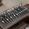 Soportes de Exhibición de Relojes Grises Exhibidor de Relojes para Mostrador Estante de Exhibición de Relojes Bolsa de Almohada para Ventana en Vivo de Relojes Estante de Almacenamiento de Metal