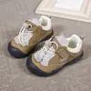 Zapatos Deportivos Funcionales Unisex para Niños Modelo 2026 Otoño Nuevo Estilo Zapatos Forrest Gump para Bebés y Niños Pequeños Bloque de Color de Moda Suela Suave Antideslizantes Zapatos para Niños