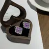 Moda Vintage Brati Aretes de Fritillaria Blanca Natural Hierba de Cuatro Hojas Hebilla de Oreja de Cruz para Mujer Accesorios Estilo Buchia