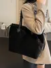 Bolsa de Cordão Listrada Feminina 2024 Outono e Inverno Nova Bolsa Tote de Grande Capacidade Bolsa de Mão Vintage Bolsa de Ombro Transversal Tendência