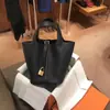 Cesta de Legumes com Fio de Cera Feita à Mão 18/22TC Couro de Vaca Importado Moda Joker Bolsa de Mão Bolsa Balde Bolsa de Mão
