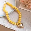 Collar de doble capa con cuentas acrílicas transfronterizo europeo y americano, cadena para la clavícula de lujo ligero de alta gama, joyería de estilo étnico vintage al por mayor