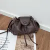 Piel de Vaca de Primera Capa Otoño e Invierno Nueva Moda Bolso de Mujer de Cuero Genuino Nicho de Cuero Genuino Clásico Versátil Bolso de Hombro Único para la Axila Bolso Cruzado