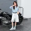 Traje de Niña 2026 Verano Nuevo Estilo Infantil Casual Rayas Protección Solar Manga Larga Holgado Shorts Conjunto de Dos Piezas.