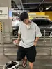 Verano Nuevo Peso Pesado 260g Algodón de Doble Hilo Cuello Henley Falso Dos Piezas Camiseta de Manga Corta Para Hombre Moda Manga Media Color Puro Tendencia