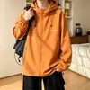 Jaqueta impermeável estampada com capuz, estilo americano, nova, tendência, para homens, outono, letra 2026, jaqueta esportiva para atividades ao ar livre