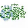 Boutique transfronteiriça verde claro imitação de fundo de borracha austríaco com strass e material de vidro estourado roupa Xiuhe strass vendas diretas de fábrica
