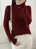 Suéter de malha estilo coreano com gola alta média para mulheres, novo suéter macio de ajuste slim para outono e inverno de 2026, top elegante de base
