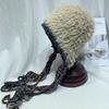 Sombrero de Invierno Estilo Coreano con Orejas Peludas Protectoras para Mujer Moda Combinación de Colores Trenza de Flecos Sombrero Tejido Cálido Sombrero Lei Feng Moderno