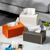 Caja de pañuelos de PU con borde dorado y logo personalizado, impresión hot stamping para hoteles y clubes, caja de pañuelos de cuero para habitaciones de huéspedes de negocios