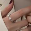 Anillo plateado roto femenino estilo ins diseño nicho personalidad de alta gama lujo ligero apertura ajustable 2023 Nuevo