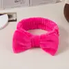Diadema de franela con estampado floral, de leopardo y de lunares estilo coreano, Goma para el pelo de forro polar de coral con mariposas estilo europeo y americano, Pulsera para lavarse las manos