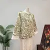 [Zhili] Jaqueta jacquard estilo chinês novo com design jovem, apresentando decote redondo, para a temporada de outono de 2026
