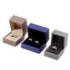 Caja de Anillo Propuesta PU Colgante Collar Conjunto Caja de Almacenamiento Caja de Empaque de Regalo para Joyería Caja de Regalo Suministro Directo de Fábrica