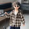 Chaqueta de Otoño para Niños Estilo Coreano Genial Chaqueta con Capucha a Cuadros para Niños Primavera y Otoño 2026 Nuevo Modelo para Niños Pequeños