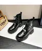 Botas con plataforma interior para mujer Suela gruesa 2025 Nuevo Charol Cremallera Botines cortos estilo británico Popular entre las celebridades de Internet Botas con hebilla