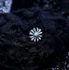 Pendientes Pequeños de Flor de Cruz de Plata de Ley S925 para Mujer, Joyería para Orejas de Rosca Estilo Vintage Nuevo Tendencia 2026