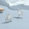 Pendientes de botón de estrella Awn Zirconia ocho piezas para mujer plata de ley 925 personalidad moda estrella clavos para cartílago de la oreja lujo ligero estilo ins temperamento joyería para la oreja