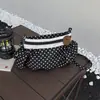 Bolsa de Ombro Cruzada Estilo Menina Doce Suave com Botão de Madeira Plissada de Bolinhas Nova Moda Verão 2026